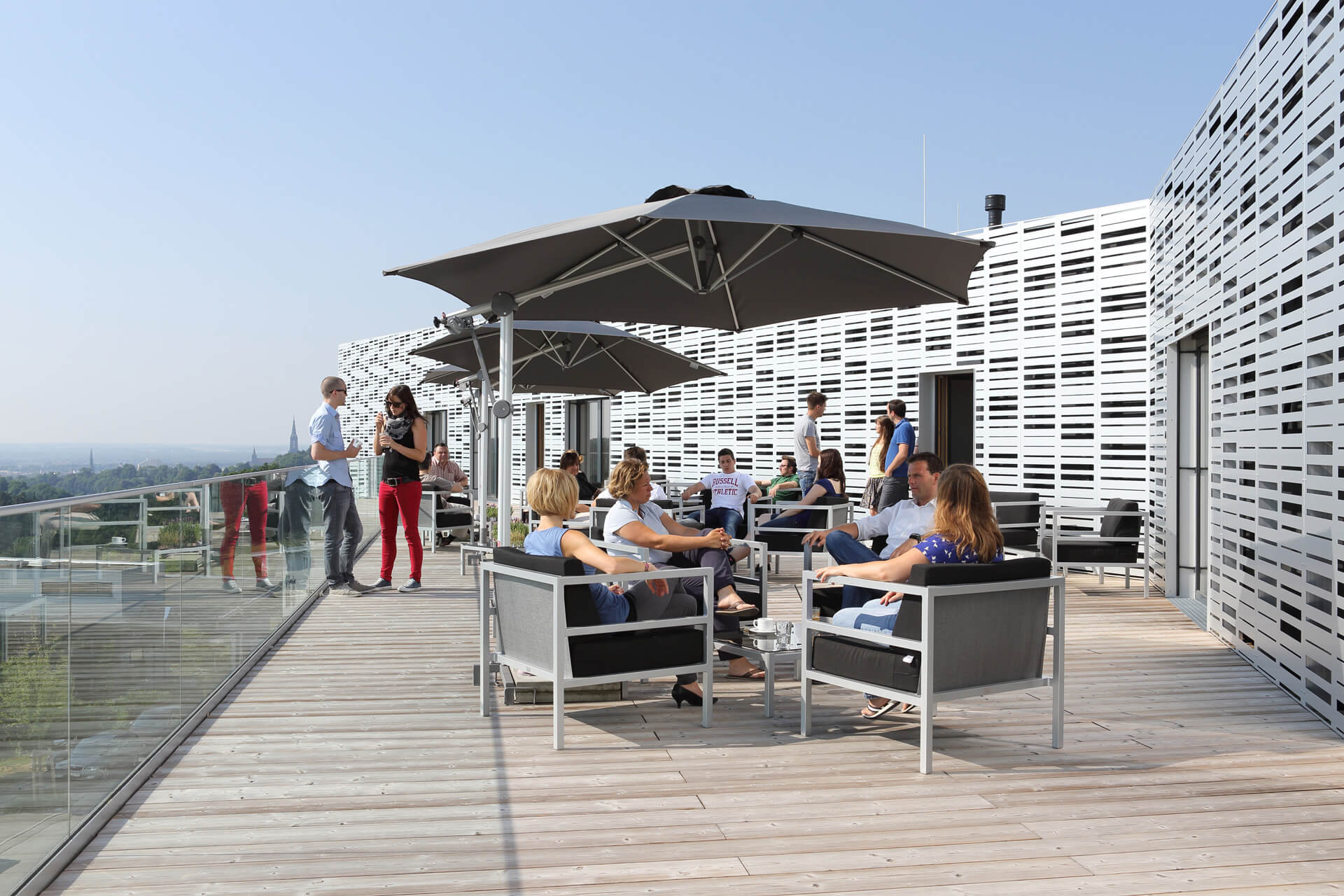 Dachterrasse der Eventlocation ulmerflieger in Ulm, Firma Wilken Gourmet  
